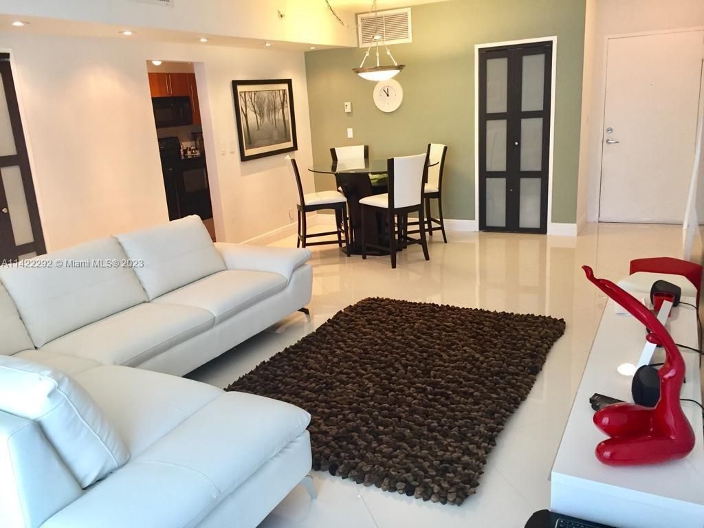 Photo of 3001 S Ocean Dr #535, Hollywood, FL 33019 (MLS # A11422292)