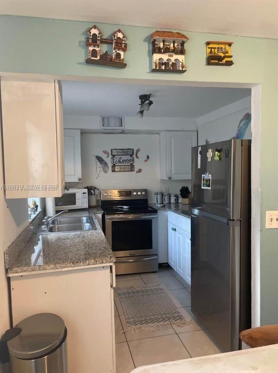 KINGS POINT TUSCANY CONDO - Residential