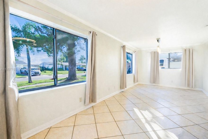 Price to sell NOW! Bring all offers.  Motivated seller! Updated 3BR/2BA home in the heart of Hollywood on a 6,361 sq.ft. lot. Bright layout with spacious living areas, new A/C, new stainless steel appliances, and gas range. 
Covered terrace and large backyard with room for a pool. 
Plenty of parking with paver driveway + space for RV/boat. No HOA. Vacant, easy to show, quick closing available. Prime location near schools, shopping, and highways. 
Priced to sell NOW, don’t miss it!