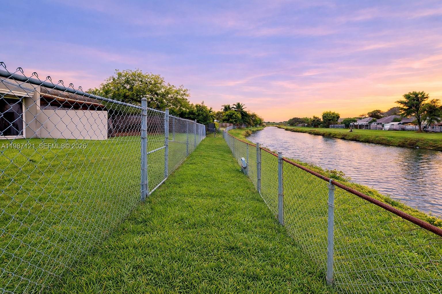 CUTLER CREEK CLUB SEC 1 - Residential Lease