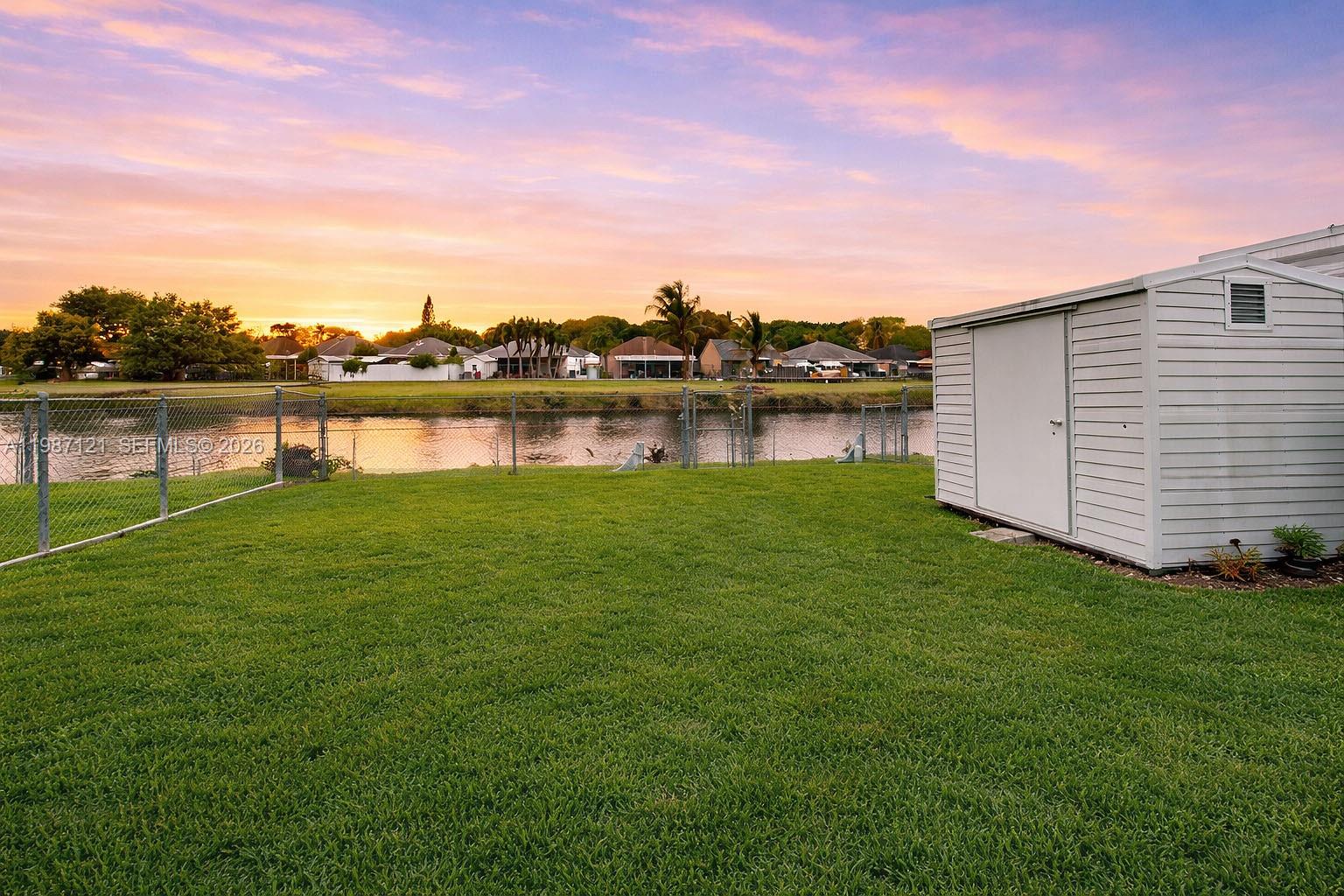 CUTLER CREEK CLUB SEC 1 - Residential Lease