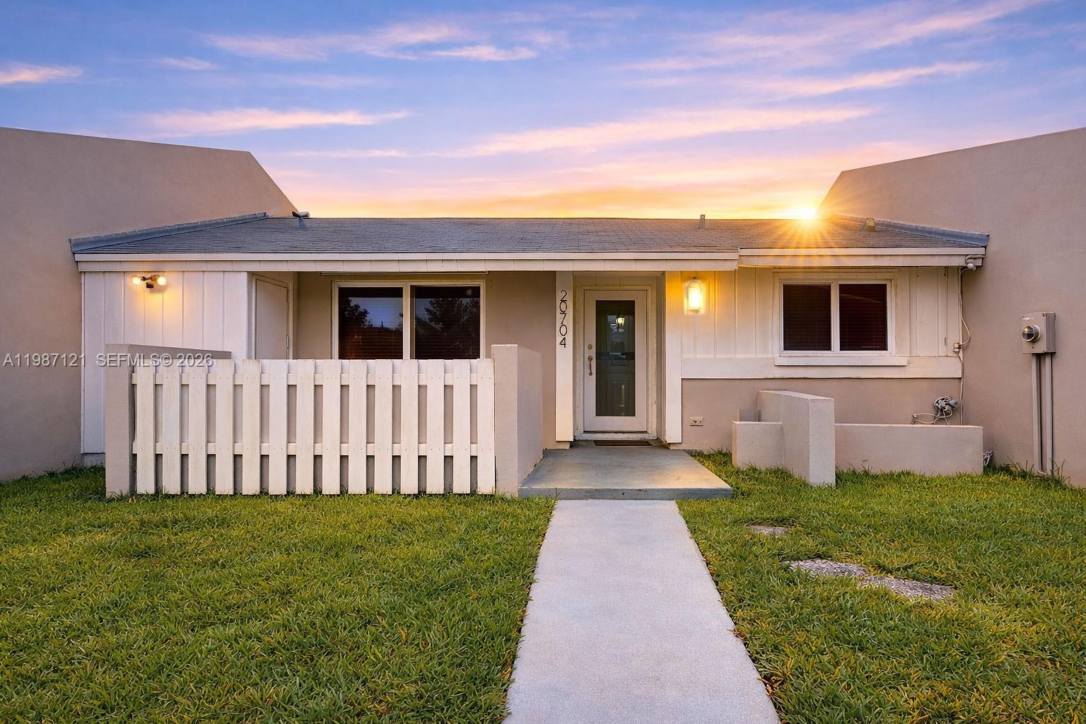 CUTLER CREEK CLUB SEC 1 - Residential Lease