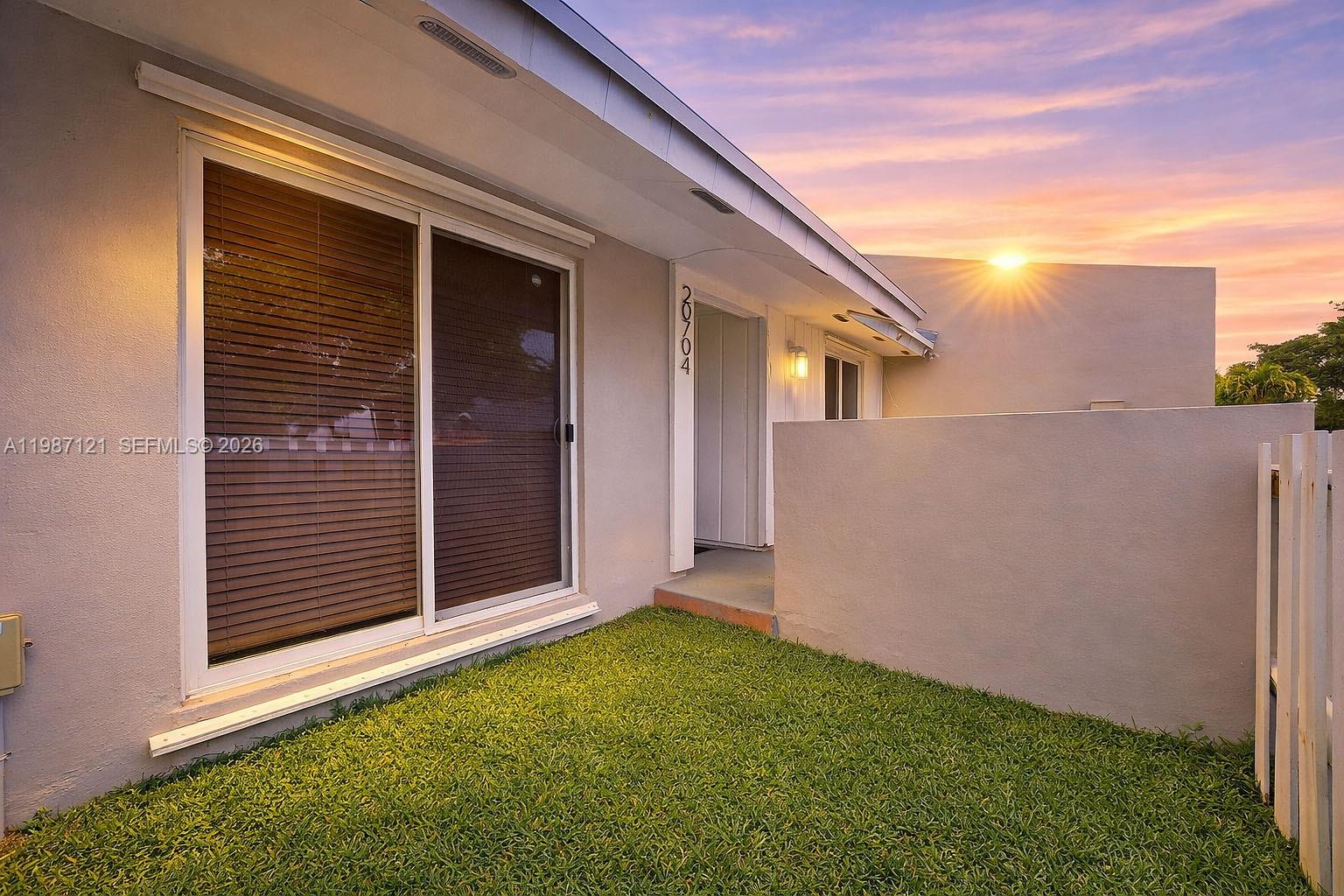 CUTLER CREEK CLUB SEC 1 - Residential Lease