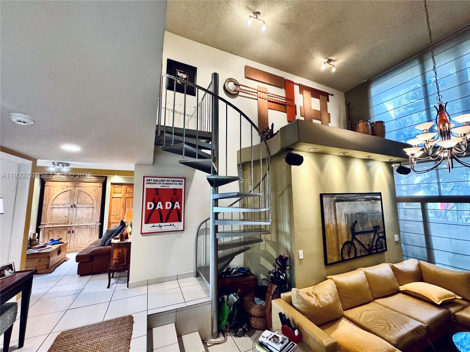 ADMIRALS PORT TOWNHOMES C - Residential