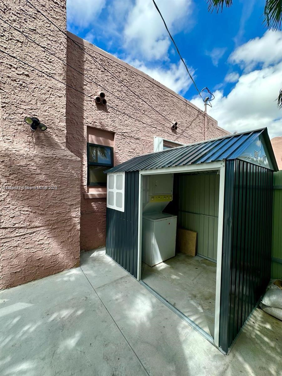 MULBERRY PARK - Residential Lease