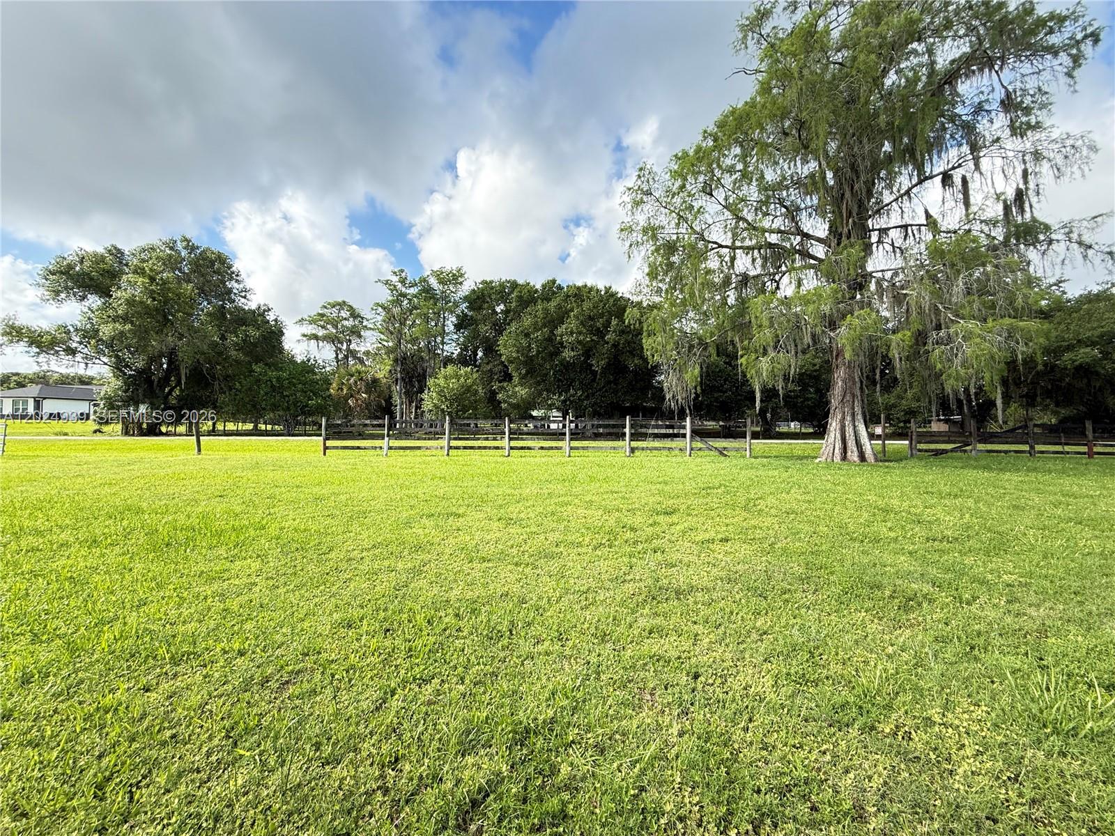 MONTURA RANCH ESTATES - Land