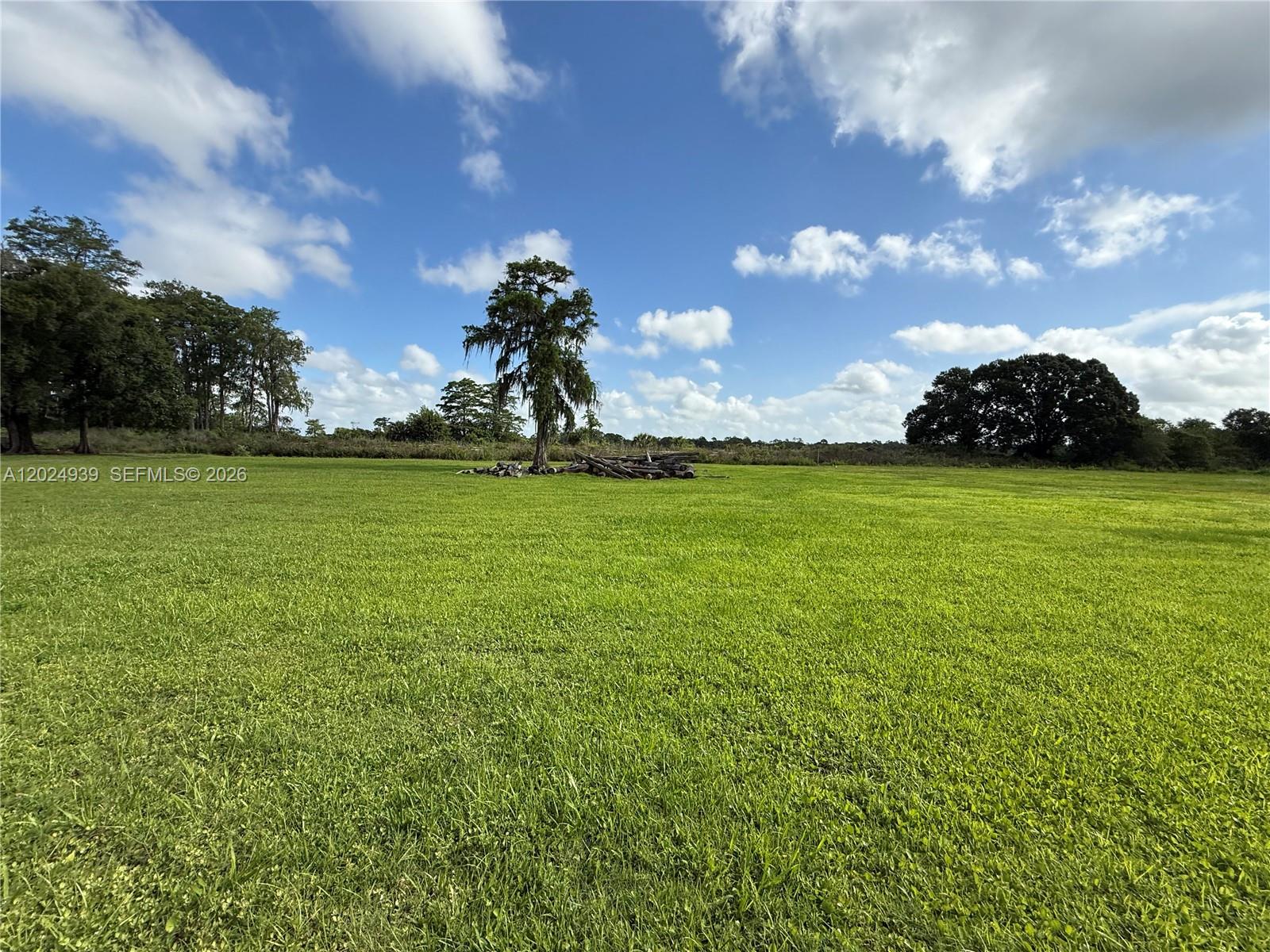 MONTURA RANCH ESTATES - Land