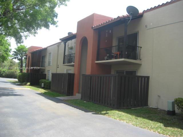 FULLY REMODELED UNIT ON THE FIRST FLOOR NEAR LAUNDRY,POOL, TENNIS, CERAMIC TILE EVERYWHERE,STAINLESS APPLIANCES, VERTICAL BLINDS, NEW A/C AND WATER HEATER. COMMUNITY ACROSS FROM SHOPPING CENTER WITH CVS/PUBLIX/RESTAURANTS/BANKS, A FEW BLOCKS FROM MIAMI DADE COLLAGE, COMMUNITY WITH 3 POOLS, EXCERCISE ROOM, SECURITY GATES, CLUBHOUSE, 3 TENNIS COURTS AND CHURCH NEXT DOOR, NO PETS AS PER CONDO RULES.