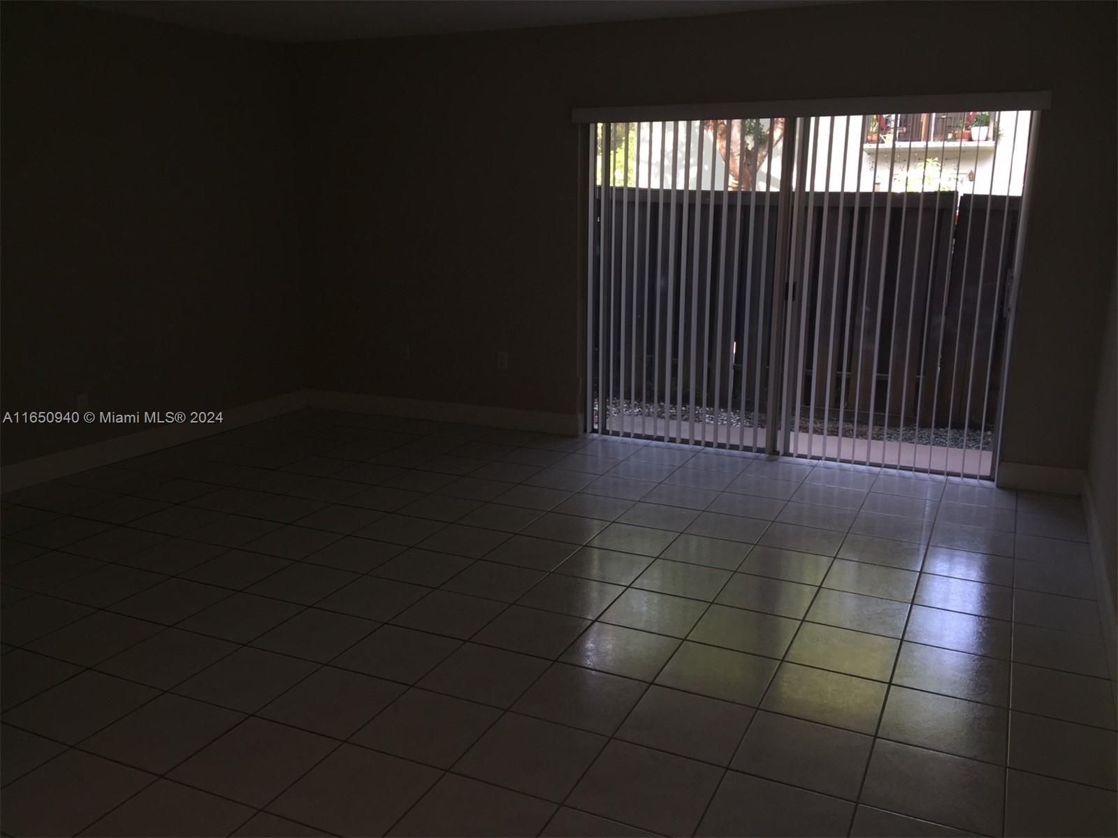 SPANISH TRACE CONDO - Residential Lease