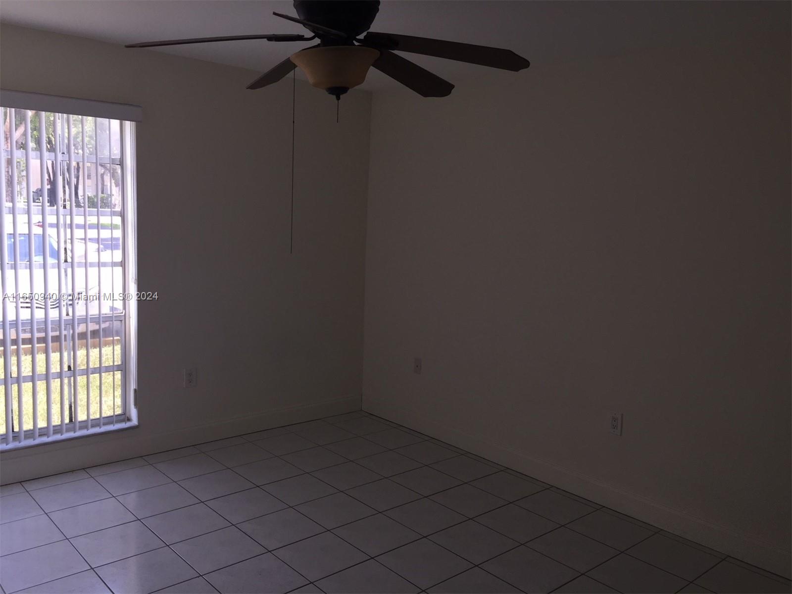 SPANISH TRACE CONDO - Residential Lease