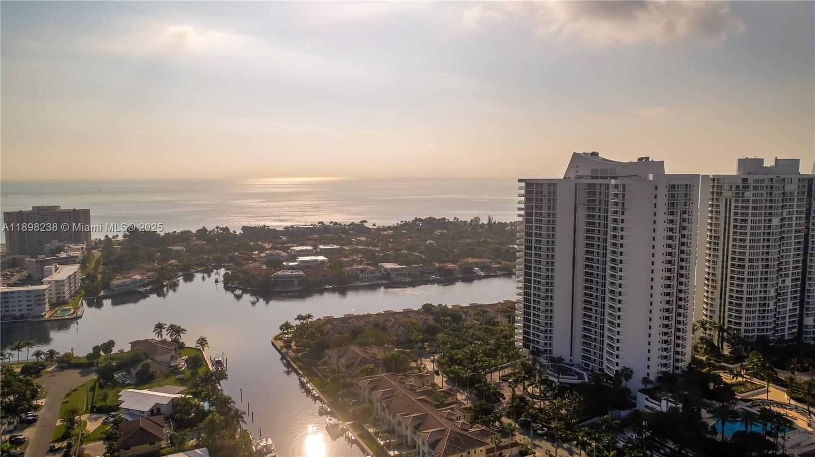 THE COURTYARDS AT THE POI - Residential