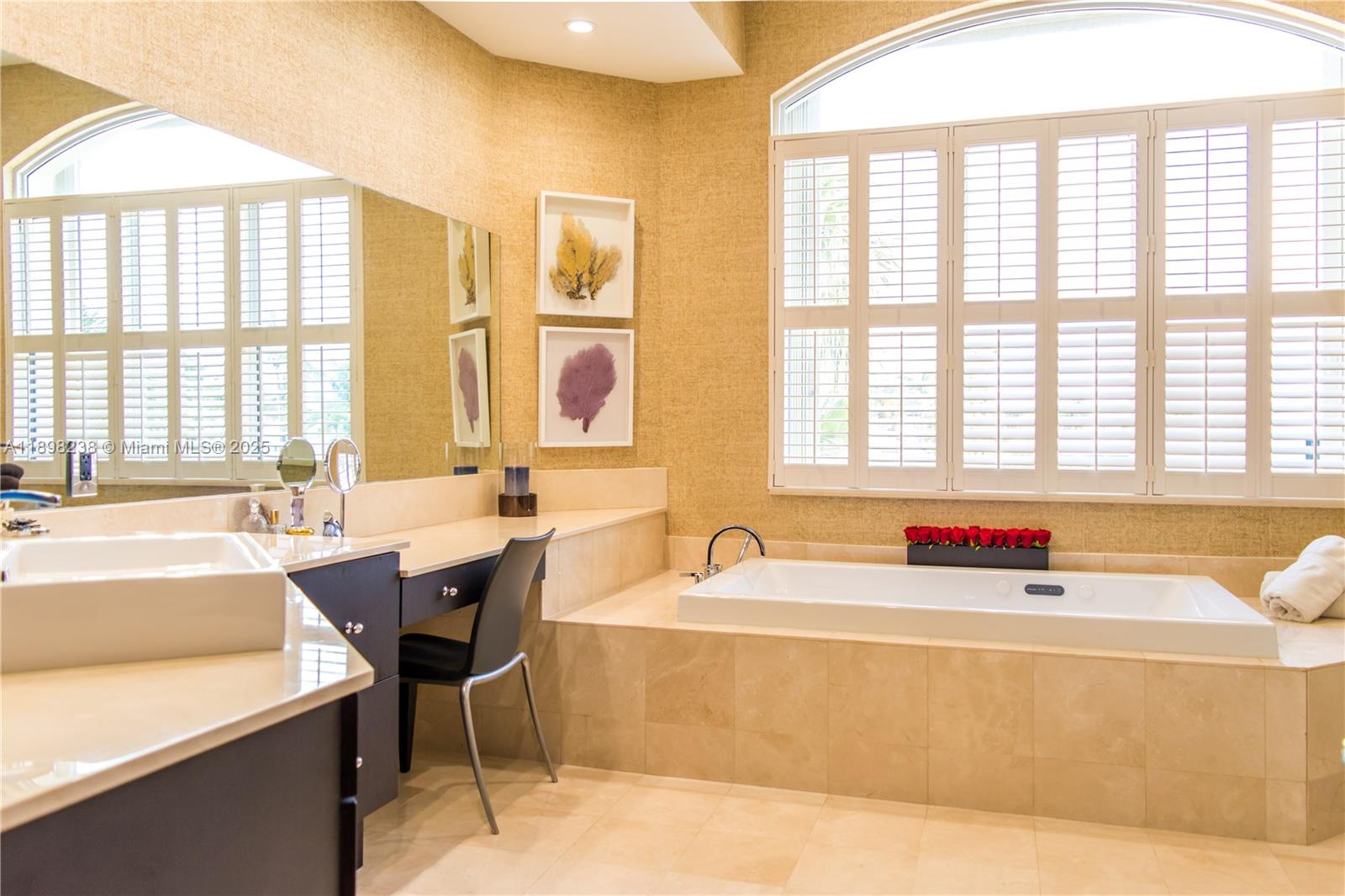 THE COURTYARDS AT THE POI - Residential