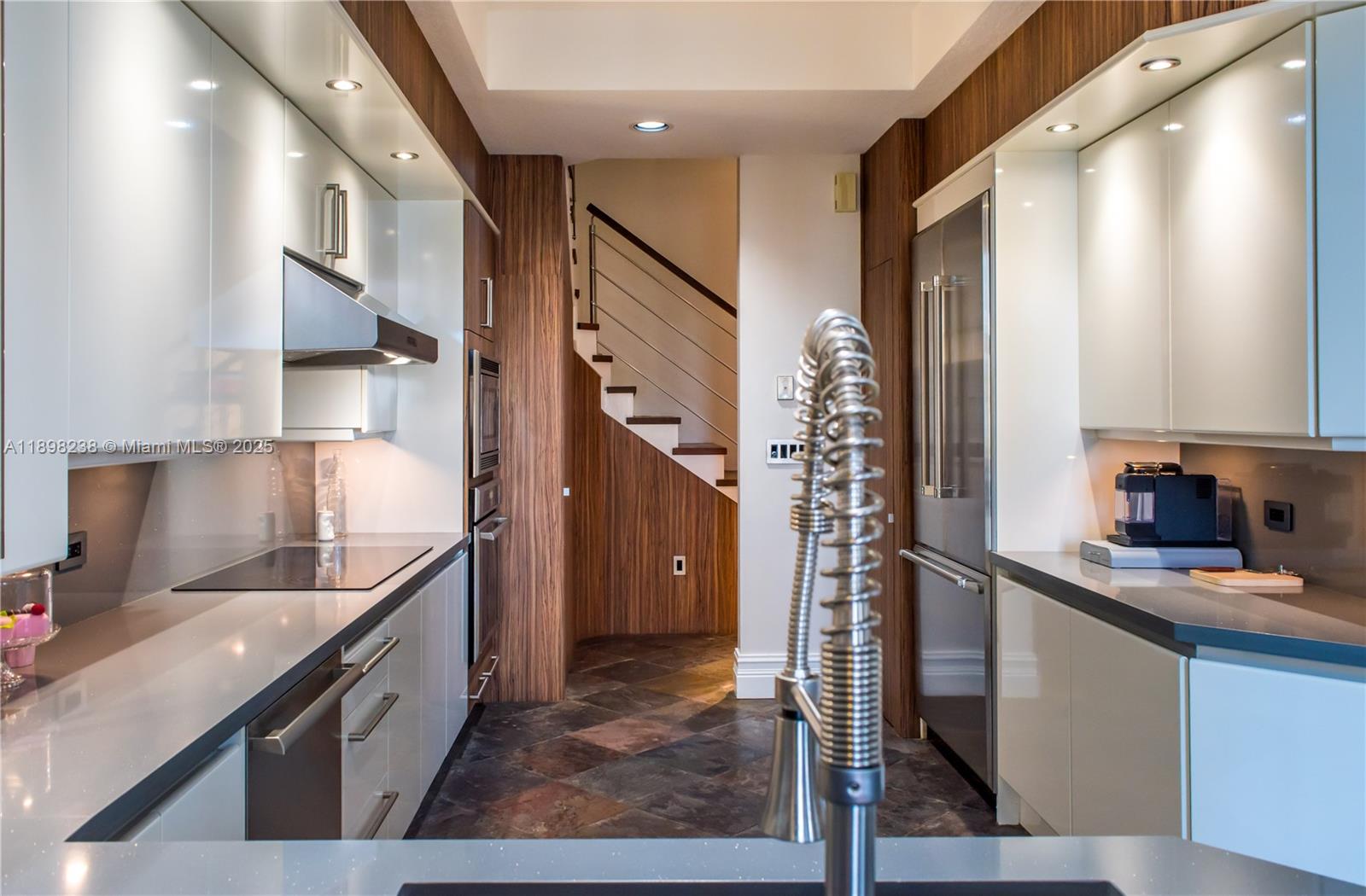 THE COURTYARDS AT THE POI - Residential