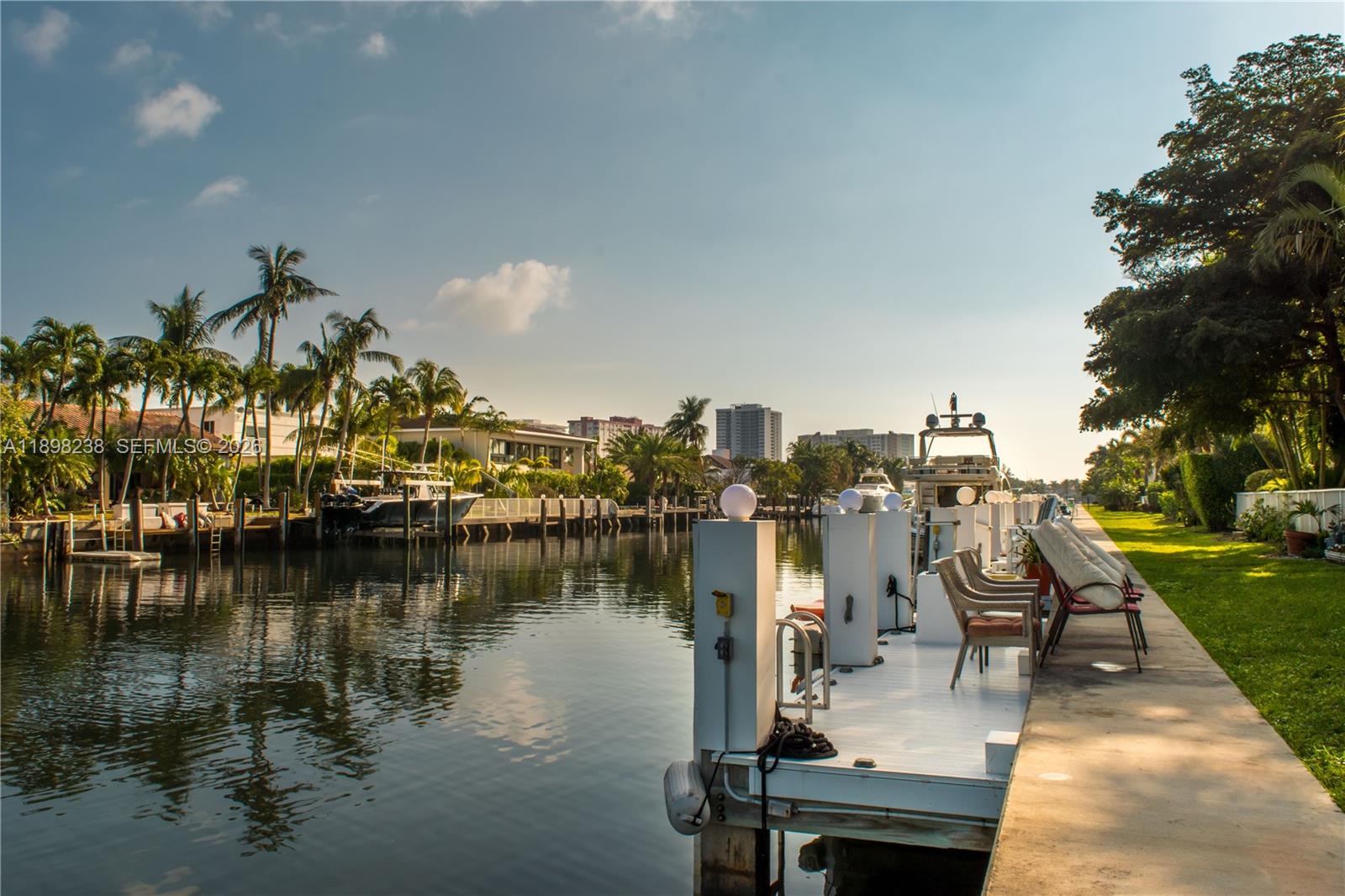 THE COURTYARDS AT THE POI - Residential