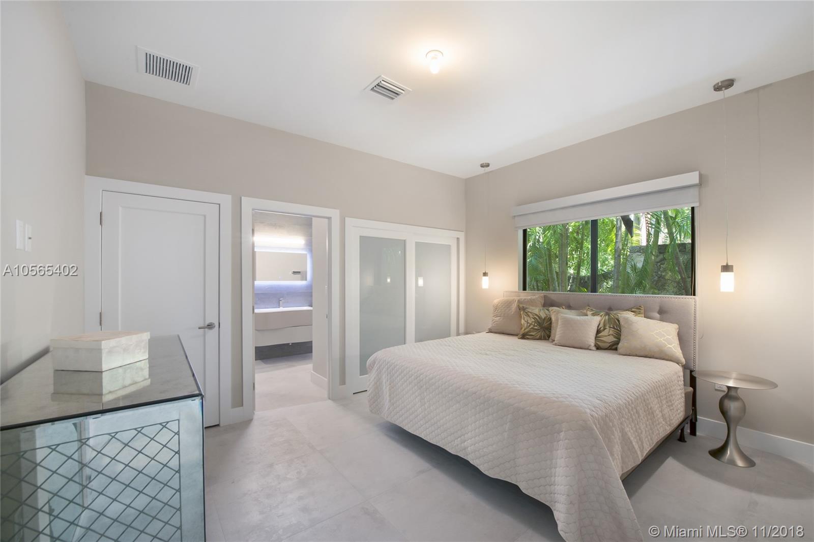 BISCAYNE PARK TERR - Residential Lease
