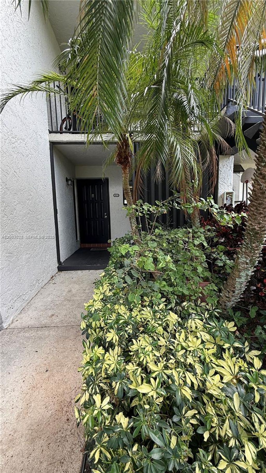Photo of 1232 S Military Trl #1911, Deerfield Beach, FL 33442 (MLS # A12003028)