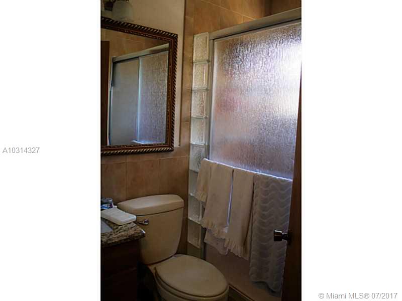 THIRD AMEND PLAT OF PORTI - Residential