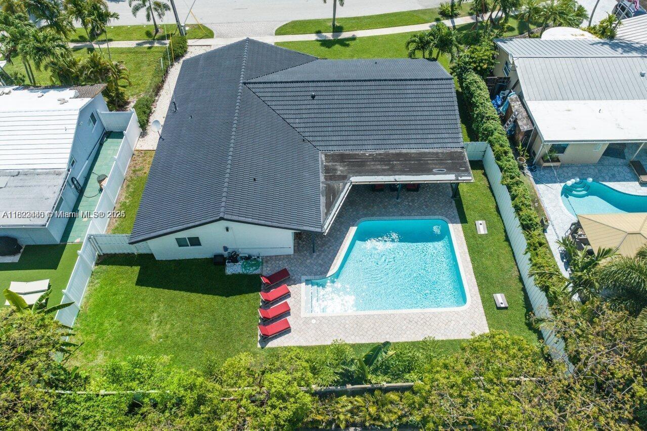 BOCA HARBOUR 8TH SEC - Residential Lease