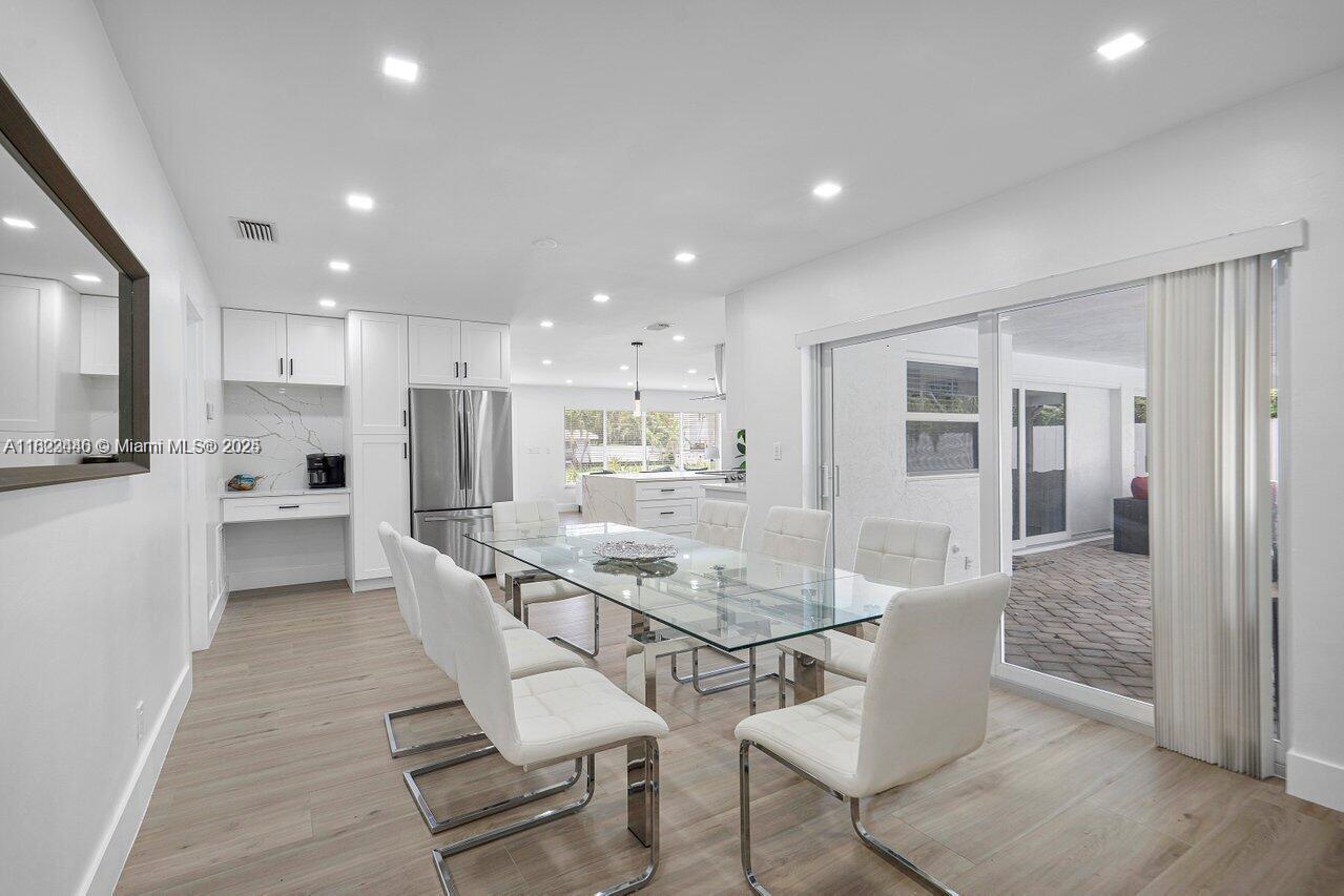 BOCA HARBOUR 8TH SEC - Residential Lease