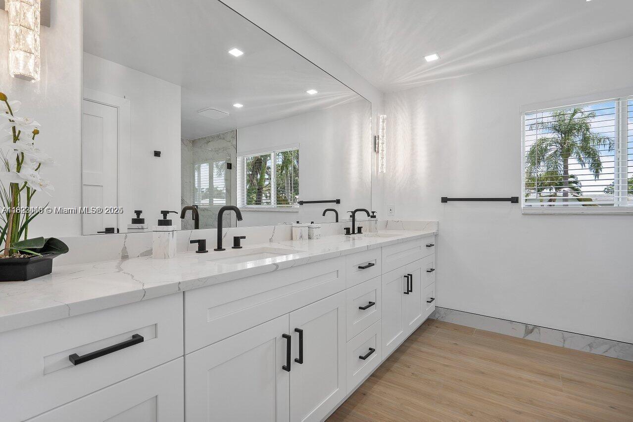 BOCA HARBOUR 8TH SEC - Residential Lease