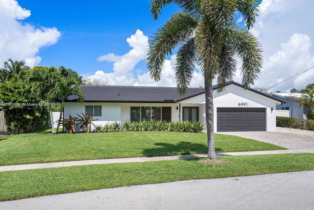 BOCA HARBOUR 8TH SEC - Residential Lease