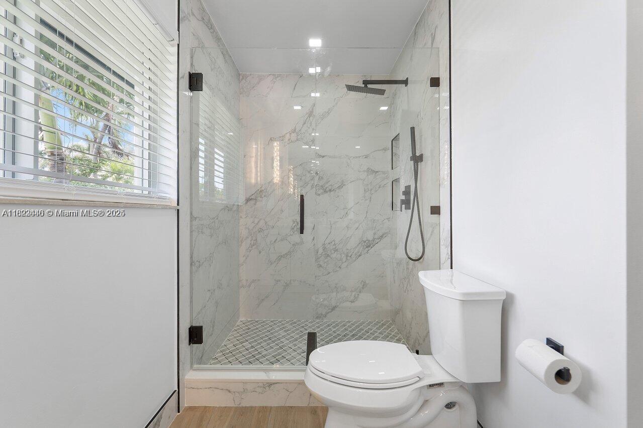 BOCA HARBOUR 8TH SEC - Residential Lease