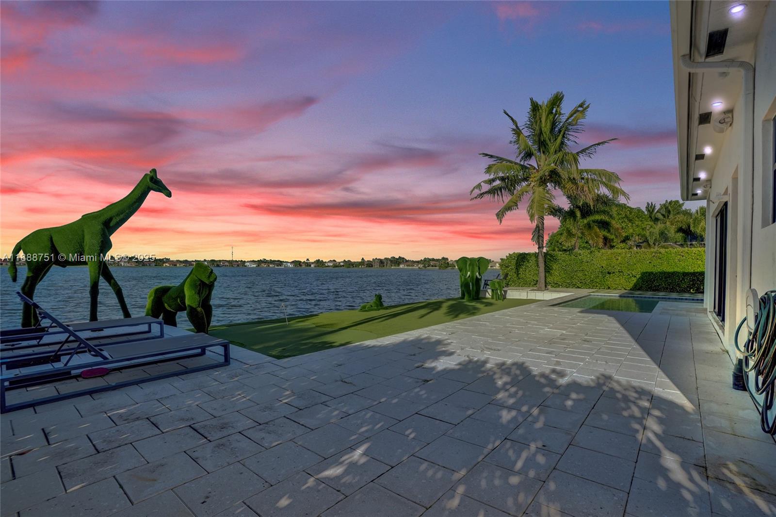 HARBOUR LAKES ESTATES - Residential