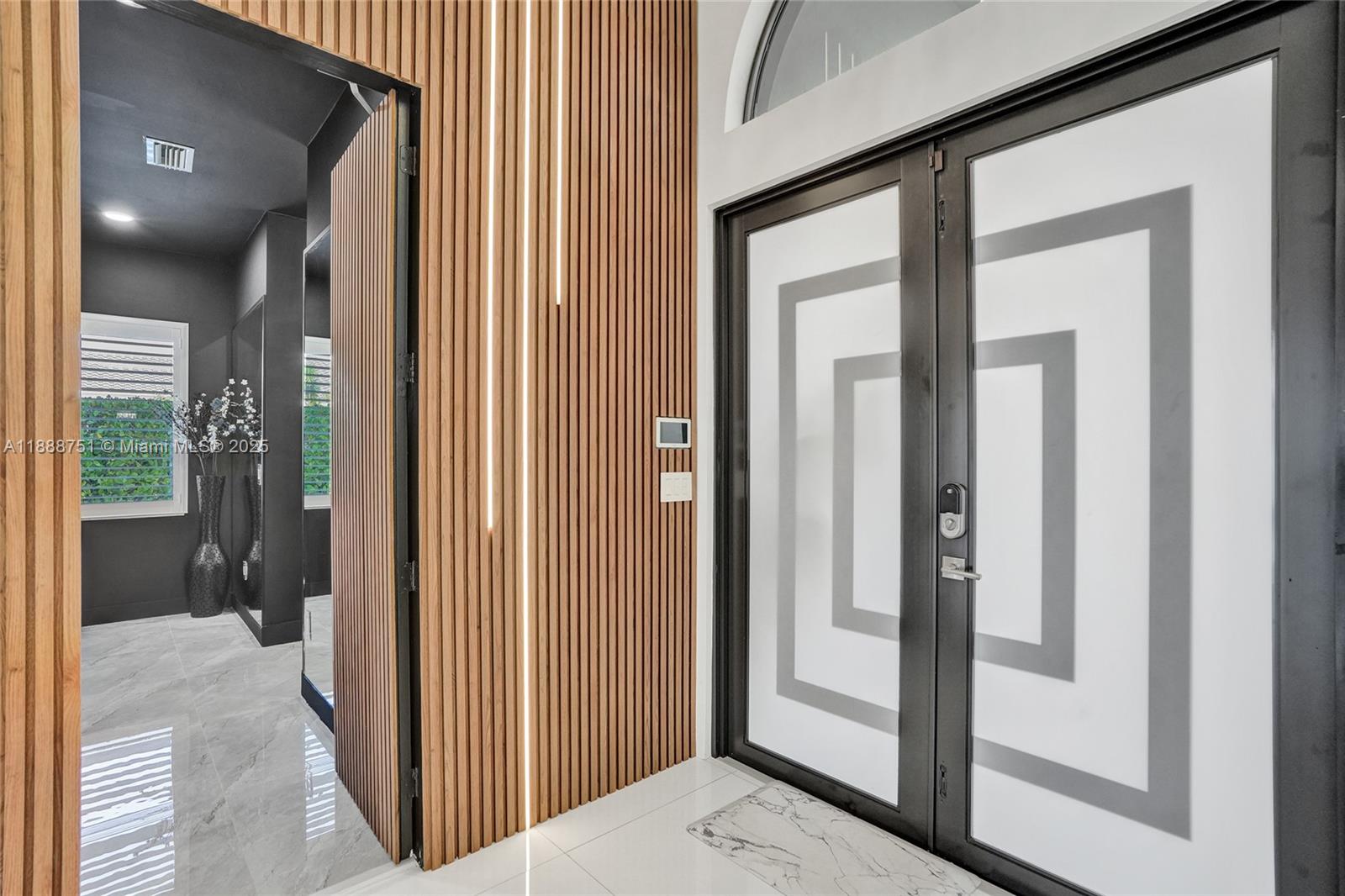 HARBOUR LAKES ESTATES - Residential