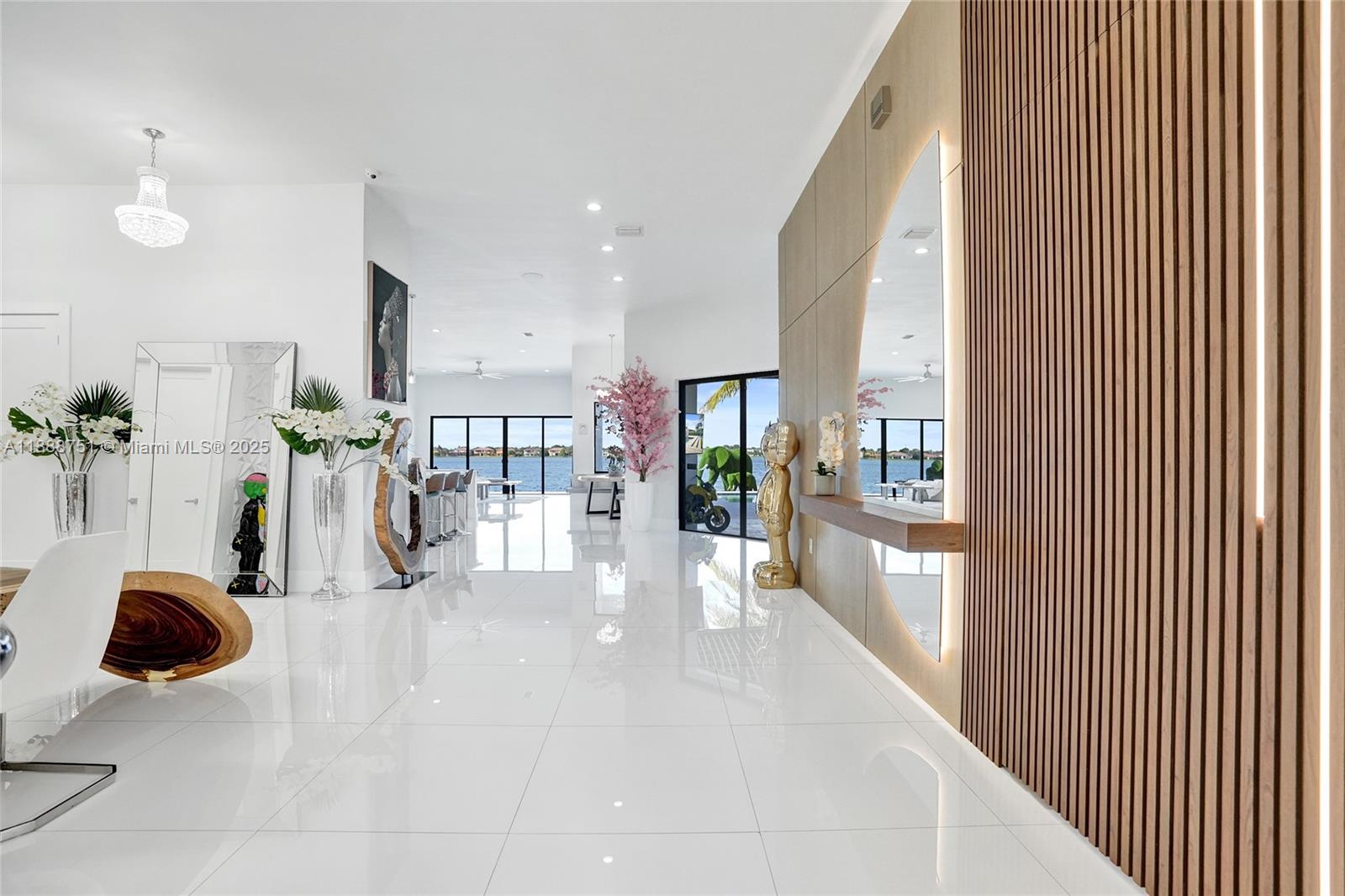 HARBOUR LAKES ESTATES - Residential