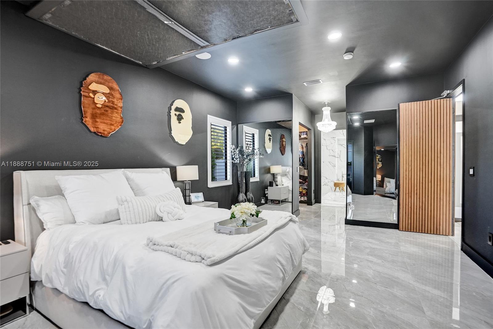 HARBOUR LAKES ESTATES - Residential