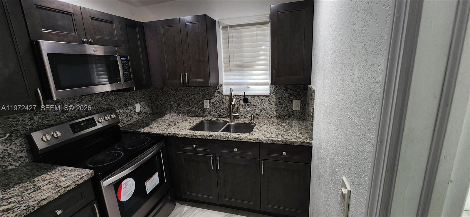 CORDOVA PARK - Residential Income