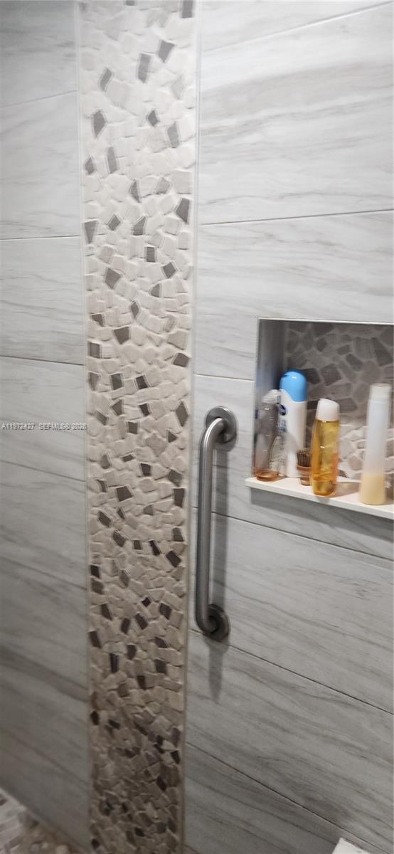 CORDOVA PARK - Residential Income