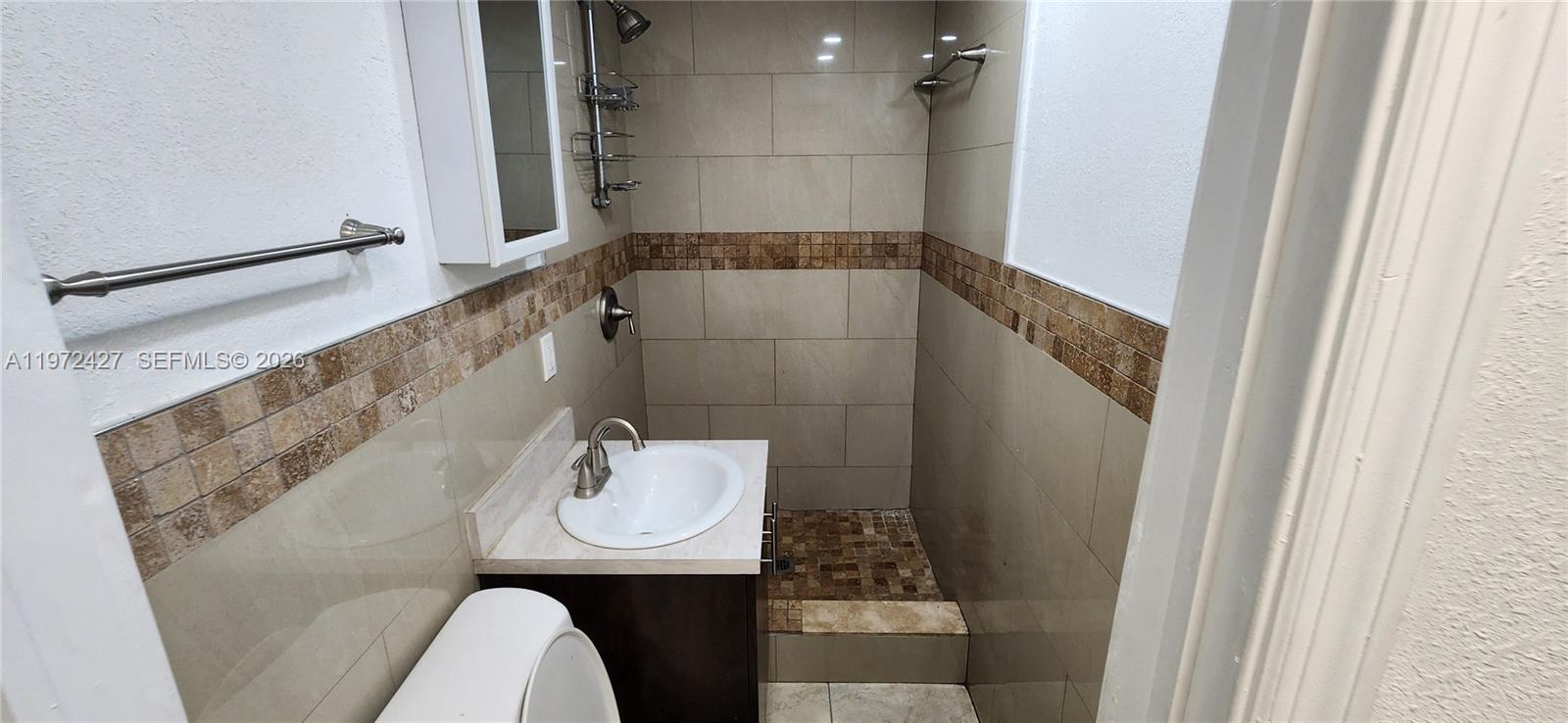 CORDOVA PARK - Residential Income