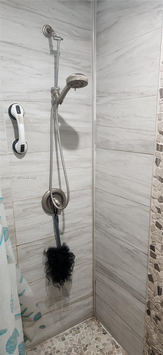 CORDOVA PARK - Residential Income