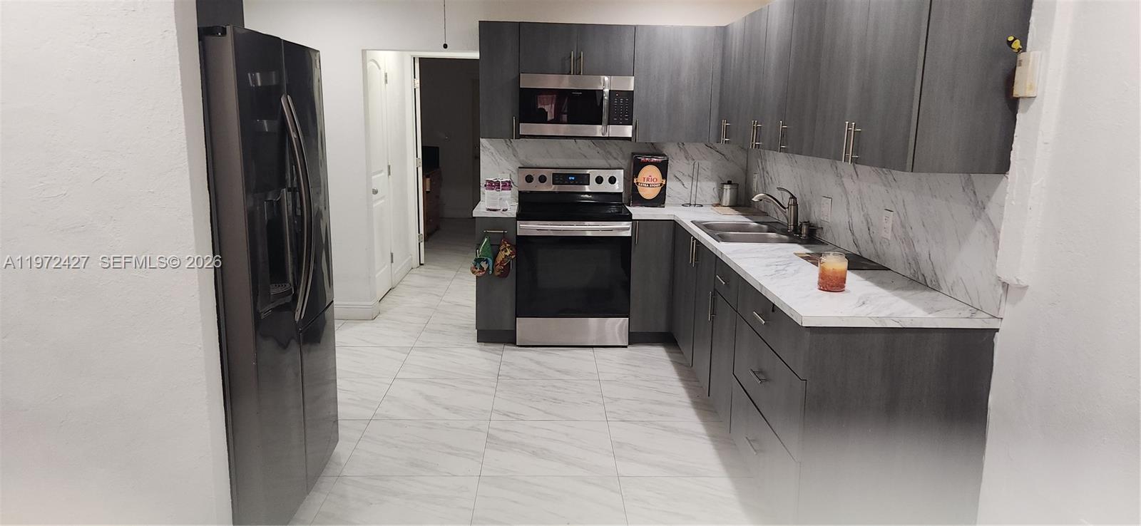 CORDOVA PARK - Residential Income