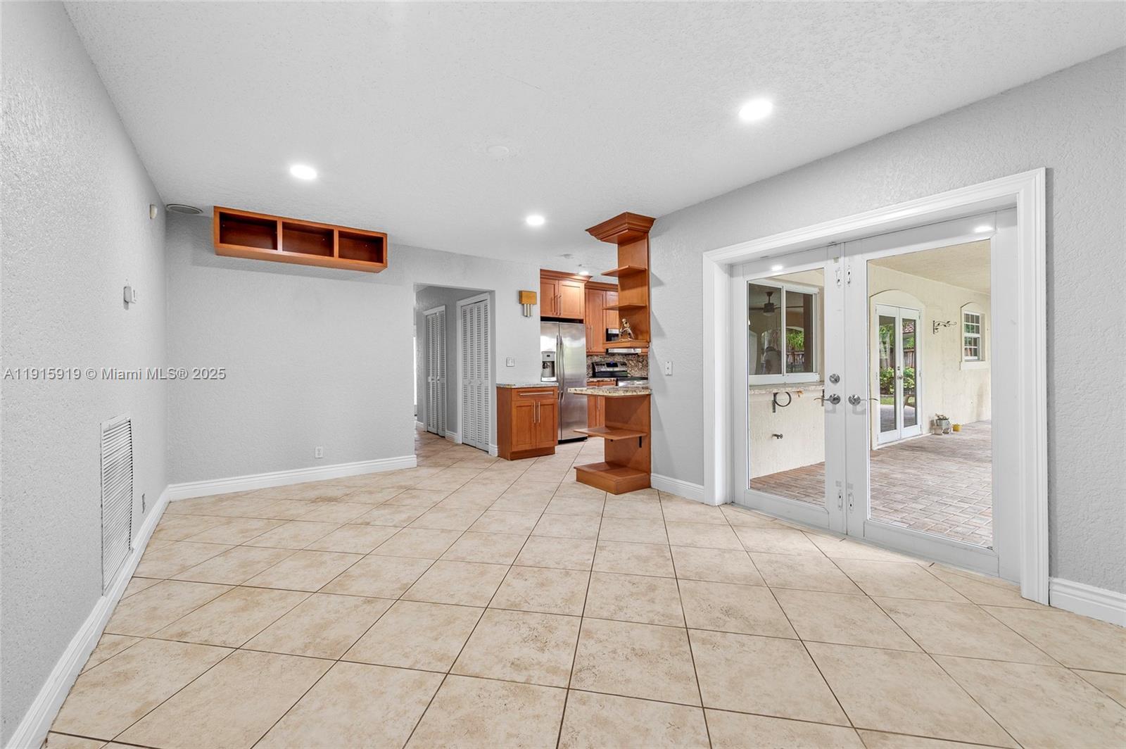 PLANTATIONS SECLUDED GARD - Residential Lease