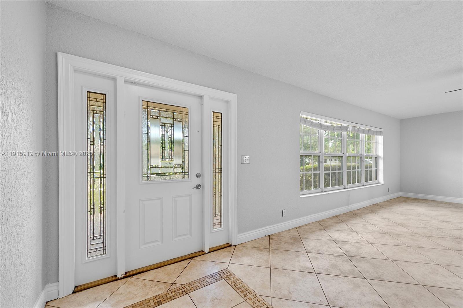 PLANTATIONS SECLUDED GARD - Residential Lease