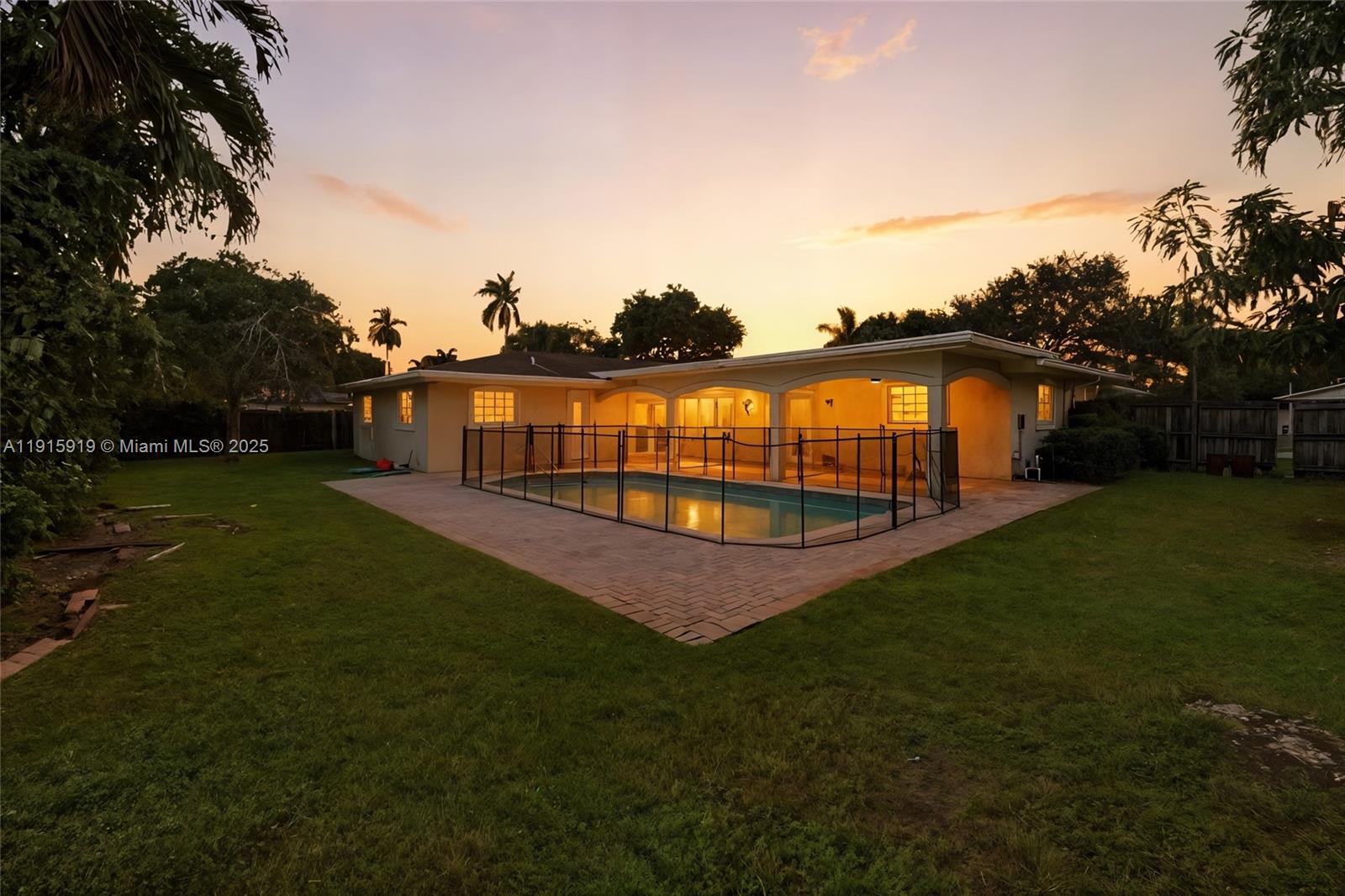 PLANTATIONS SECLUDED GARD - Residential Lease