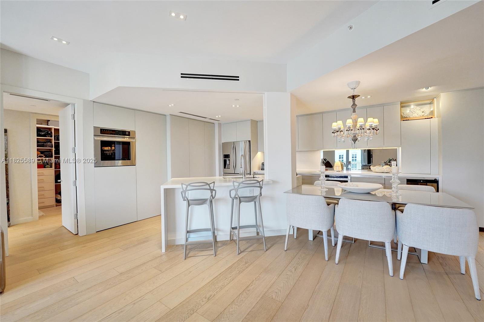 TURNBERRY VILLAGE SO TOWE - Residential