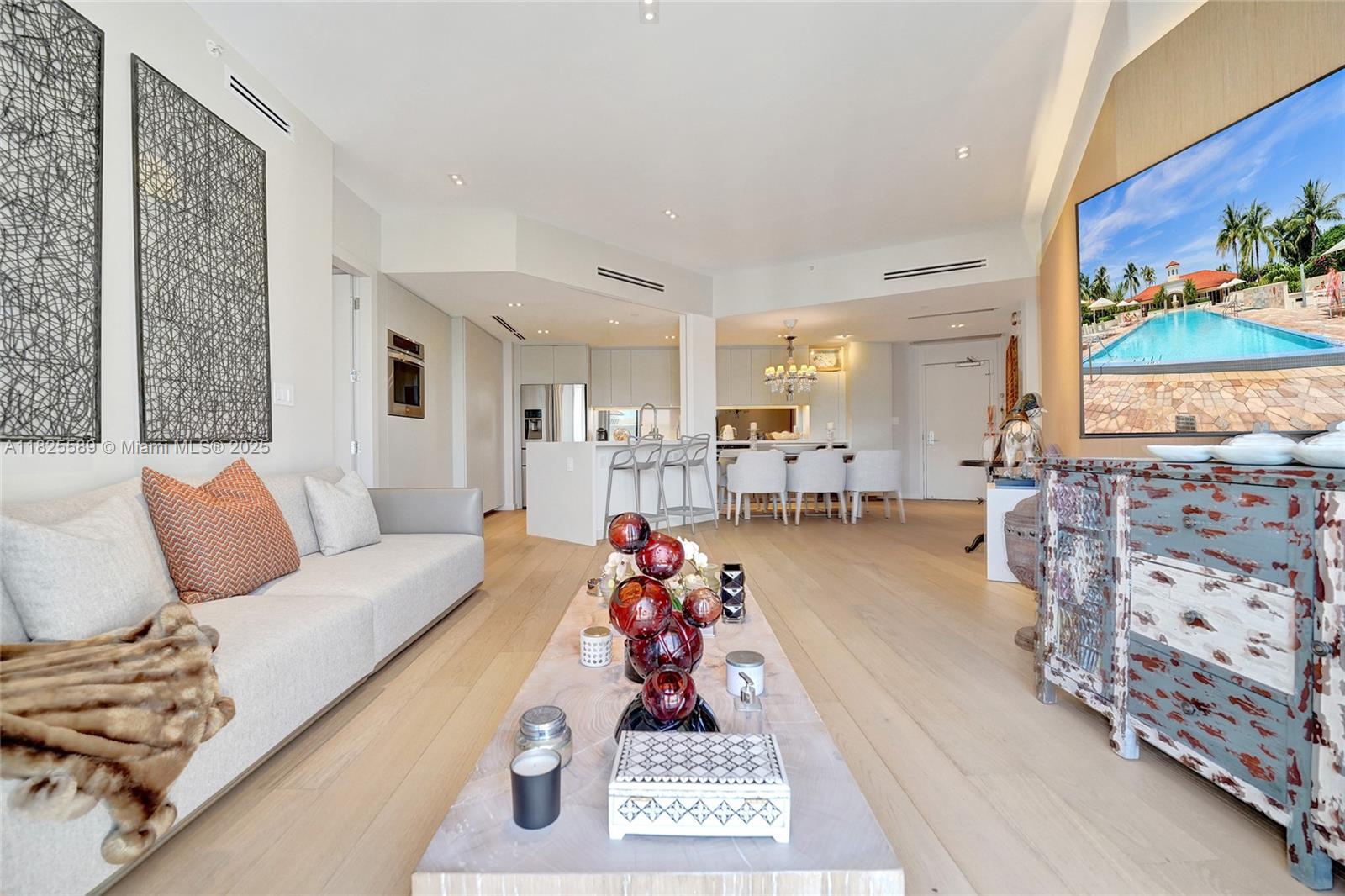 TURNBERRY VILLAGE SO TOWE - Residential