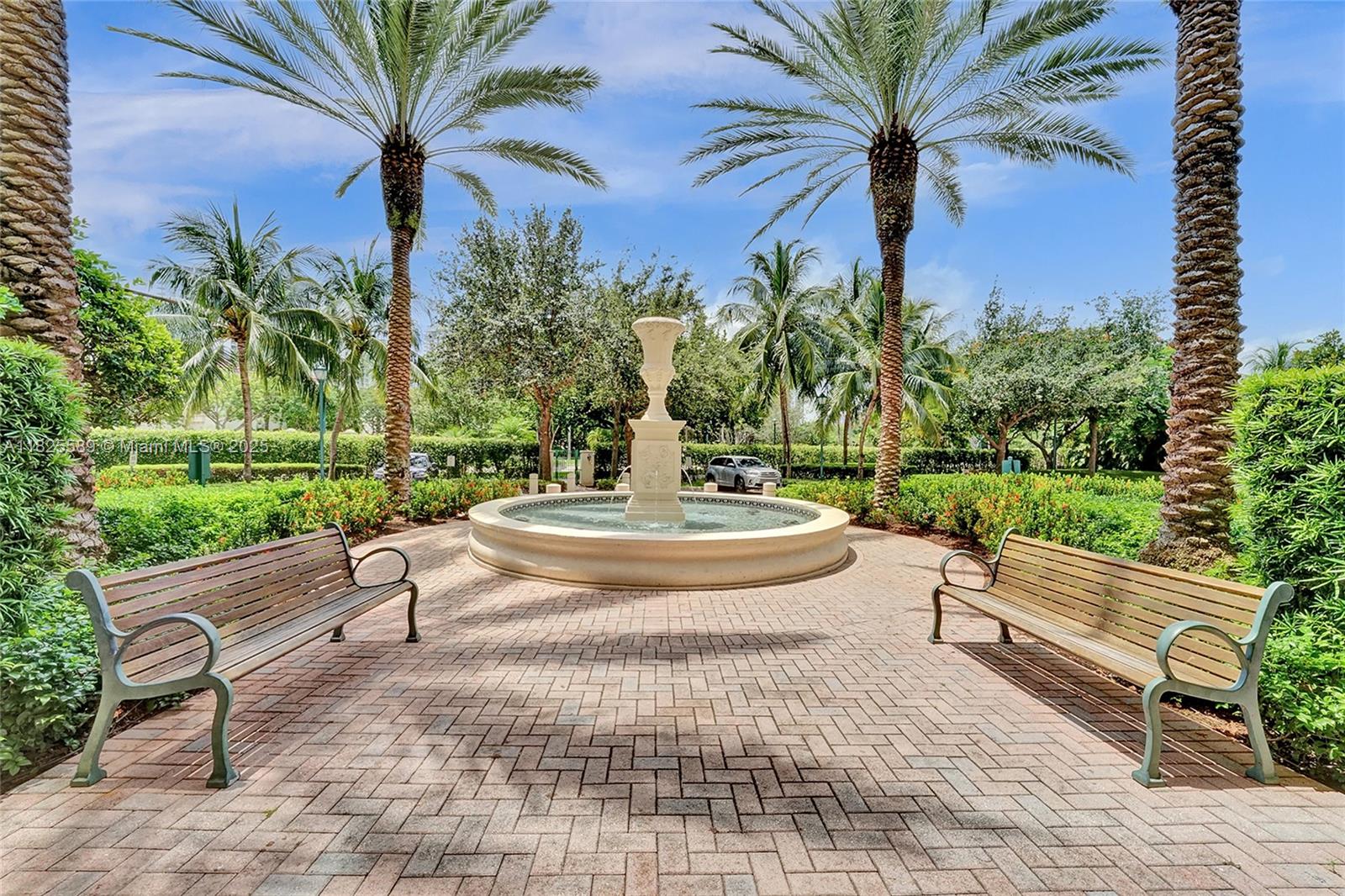 TURNBERRY VILLAGE SO TOWE - Residential