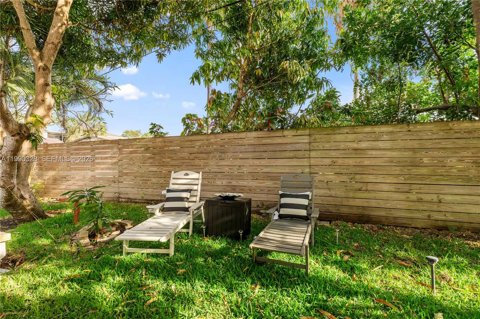 OAK GROVE - Residential