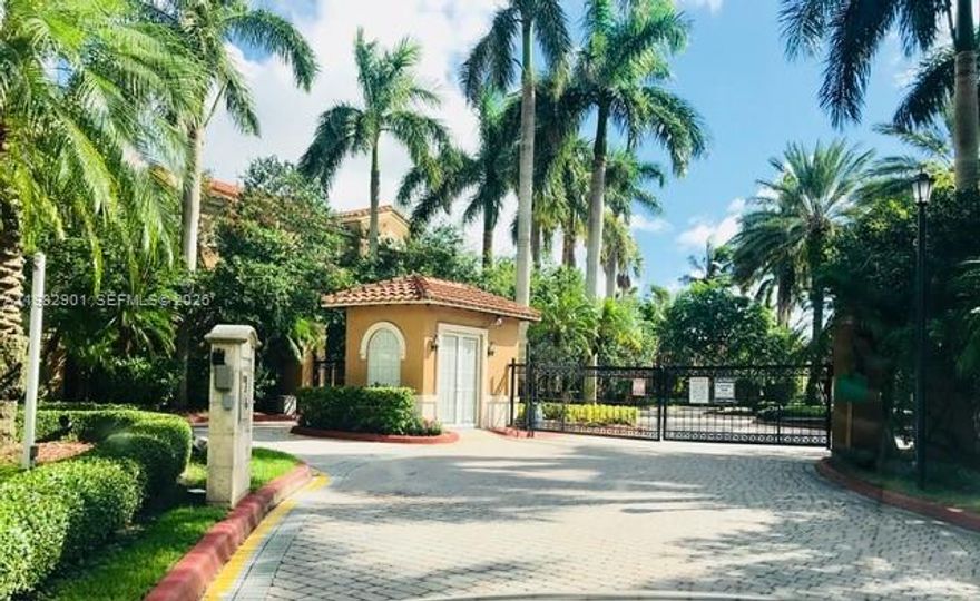 Great Community!!!! 2 bedroom and 1 bathroom condominium in the Carrington at Coconut Creek Community. Unit holds a spacious layout and patio area. Minutes away from Sawgrass Expressway with great amenities including: Pool, Common Areas, Gated, Tennis Courts and much more, bring your best client, they will love it!!! Washer and dryer in unit.