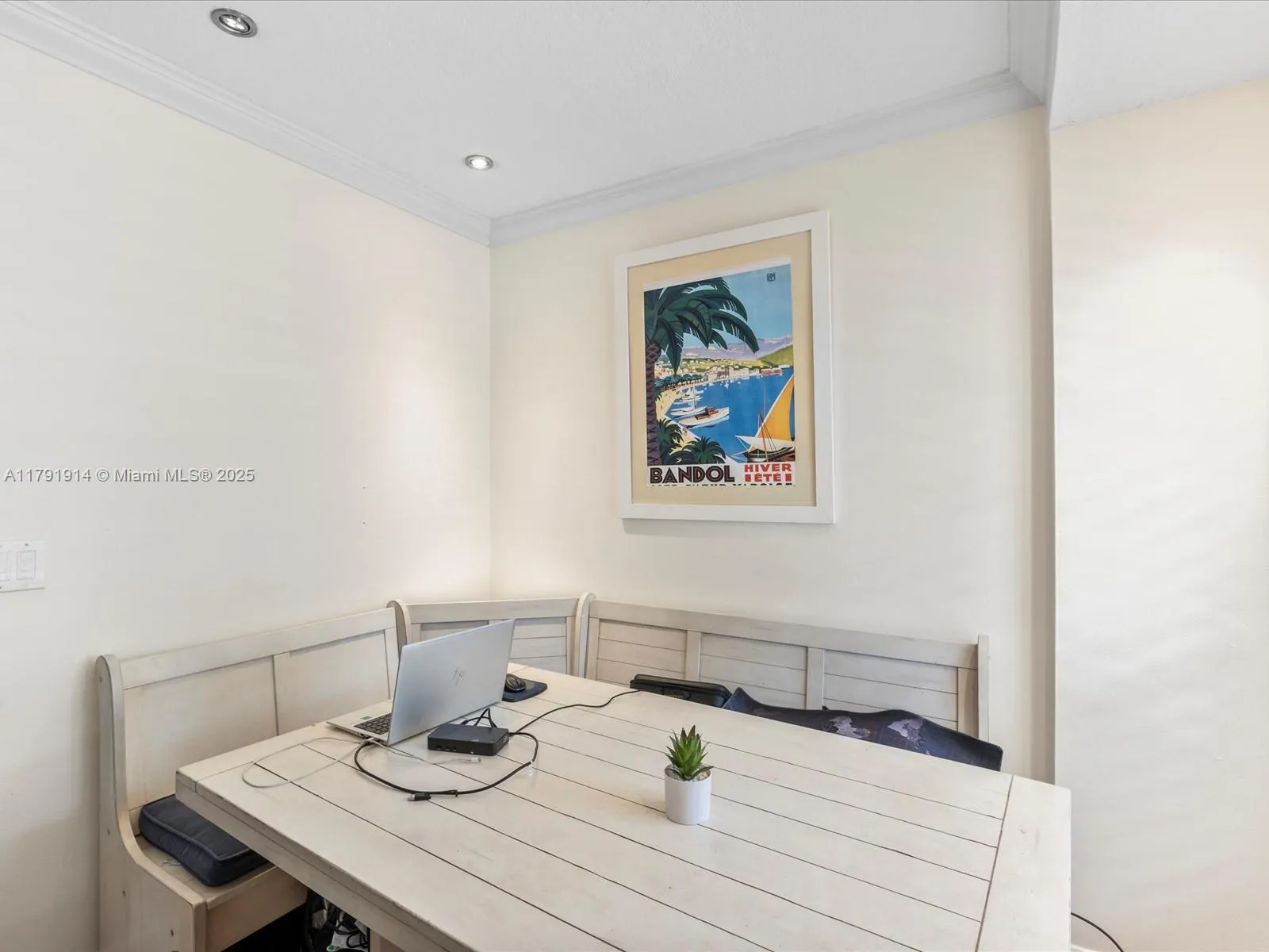 Miami, Florida 33133, United States, 2 Bedrooms Bedrooms, ,2 BathroomsBathrooms,Residential,Active,118089