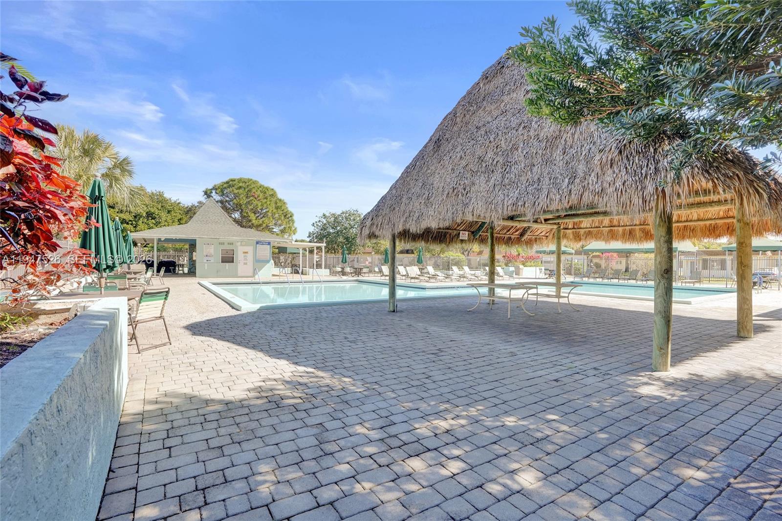 NATURA SENIOR COMMUNITY - Residential