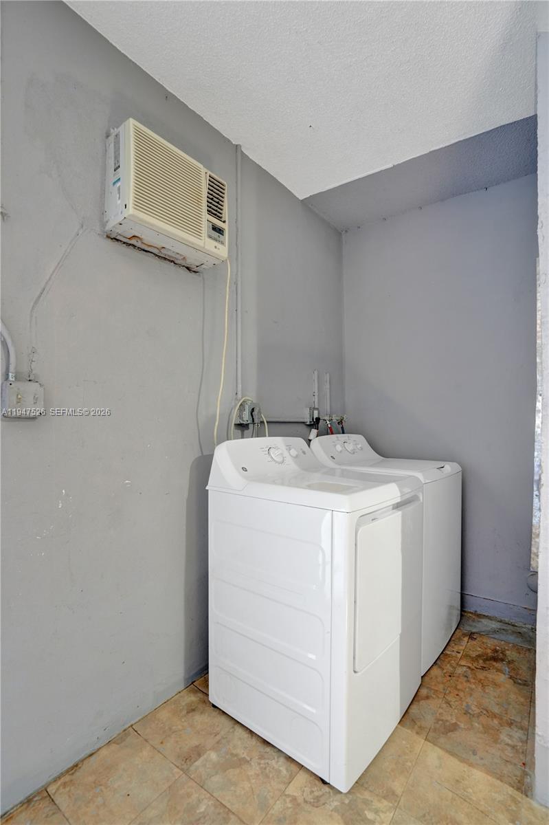 NATURA SENIOR COMMUNITY - Residential