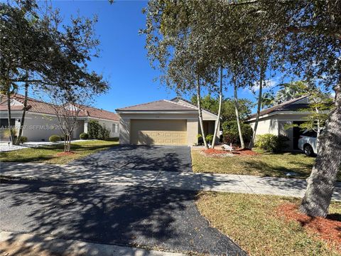 Photo of 1316 Majesty Ter, Weston, FL 33327 (MLS # A11882857)