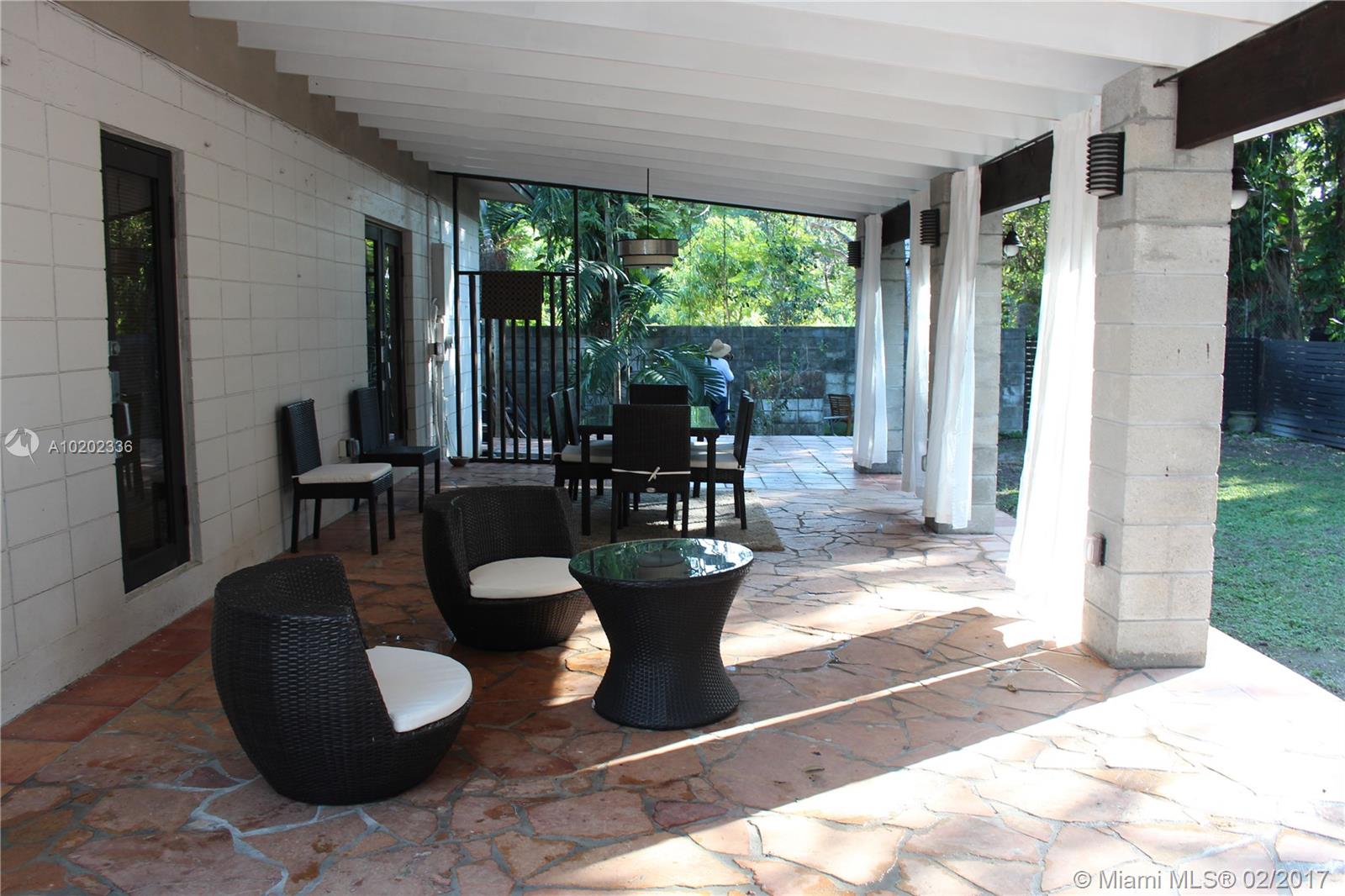 Golden Glades - Residential