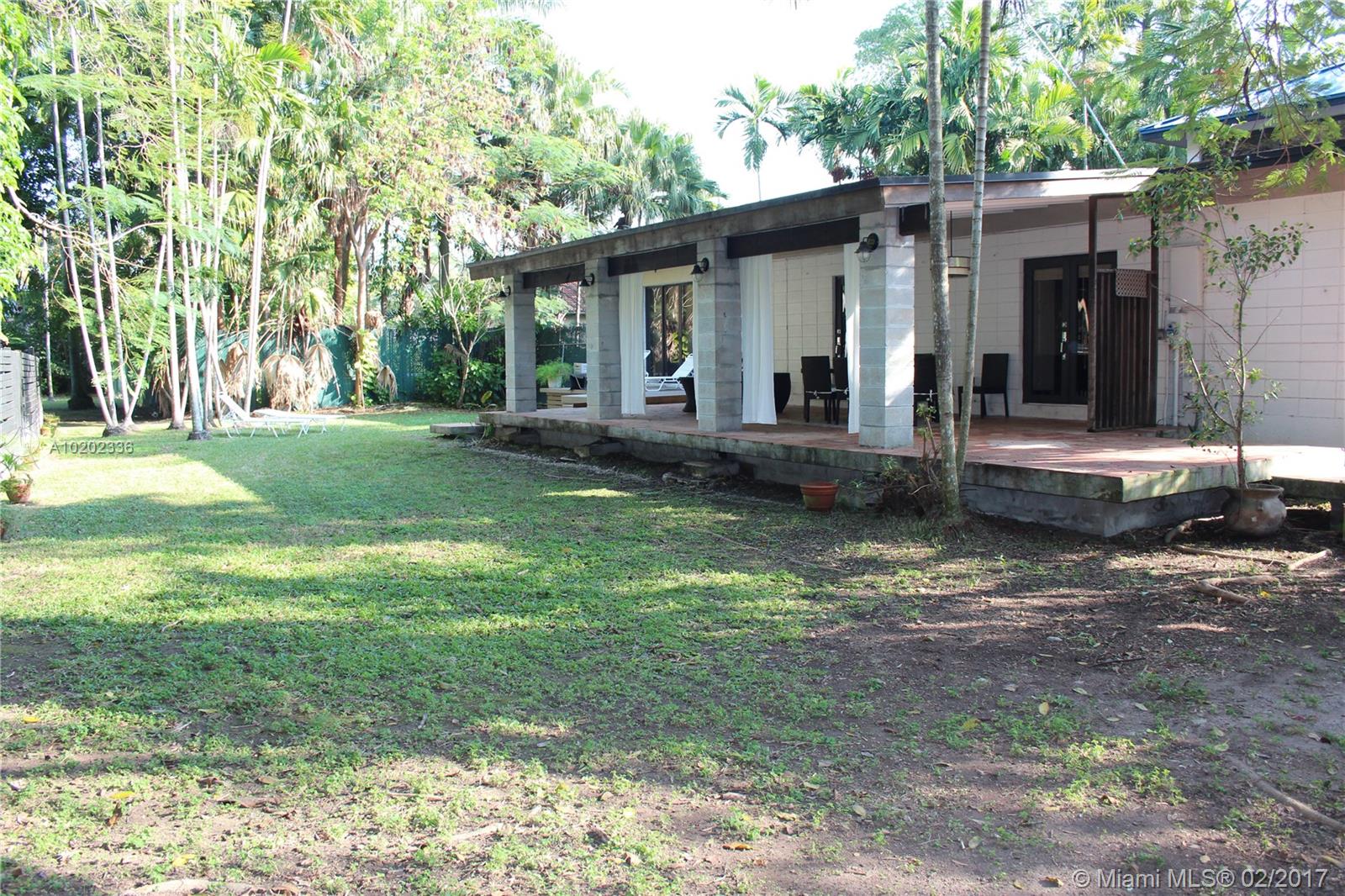 Golden Glades - Residential