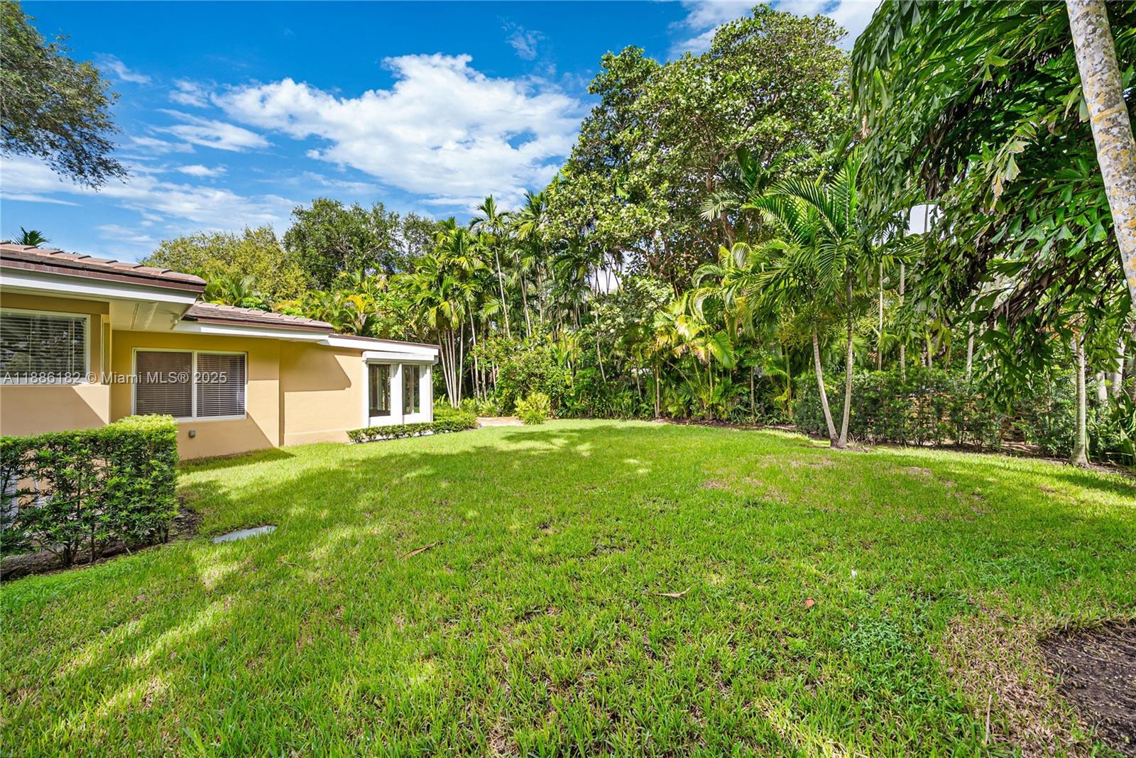 CORAL GABLES RIVIERA SEC - Residential Lease